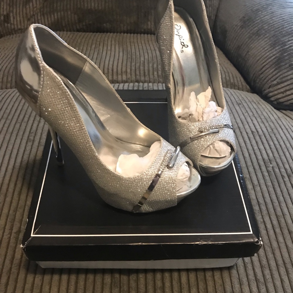Silver high heels size 6